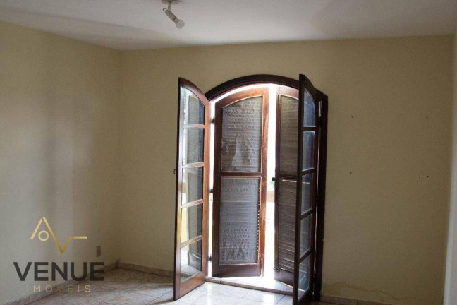 Imagem Sobrado com 4 Quartos à Venda, 291 m² em Vila Picinin - São Paulo Imagem Sobrado com 4 Quartos à Venda, 291 m² em Vila Picinin - São Paulo