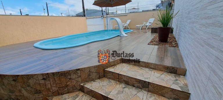 Imagem Sobrado com 4 Quartos à Venda, 246 m² em Jardim Aruan - Caraguatatuba Imagem Sobrado com 4 Quartos à Venda, 246 m² em Jardim Aruan - Caraguatatuba