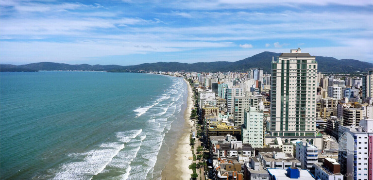 Apartamento com 4 Quartos à Venda, 179 m² em Meia Praia - Itapema