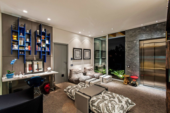 Imagem Casa com 3 Quartos à Venda, 452 m² em Santo Inácio - Curitiba