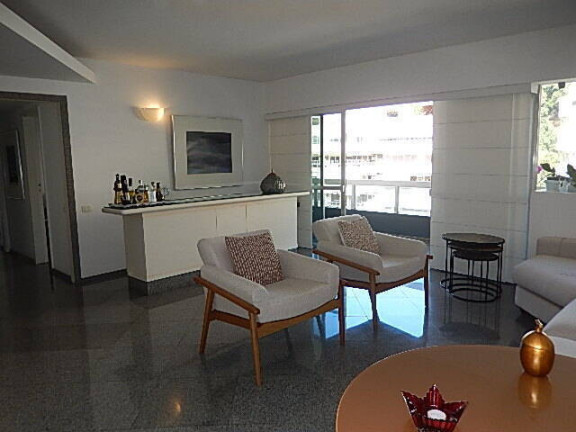Imagem Apartamento com 4 Quartos à Venda, em Leblon - Rio De Janeiro Imagem Apartamento com 4 Quartos à Venda, em Leblon - Rio De Janeiro