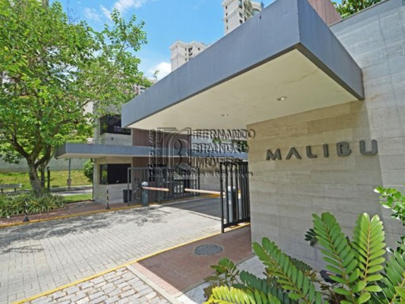Casa com 5 Quartos à Venda, 1.000 m² em Barra Da Tijuca - Rio De Janeiro