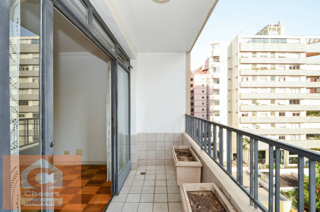 Imagem Apartamento com 3 Quartos à Venda, 132 m² em Moema - São Paulo