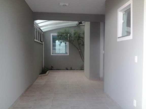 Imagem Casa com 2 Quartos à Venda, 185 m² em Cachoeira - Curitiba Imagem Casa com 2 Quartos à Venda, 185 m² em Cachoeira - Curitiba