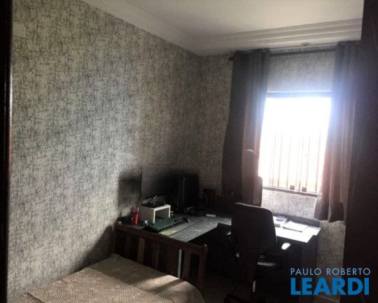Imagem Sobrado com 3 Quartos à Venda, 240 m² em Jardim Utinga - Santo André Imagem Sobrado com 3 Quartos à Venda, 240 m² em Jardim Utinga - Santo André