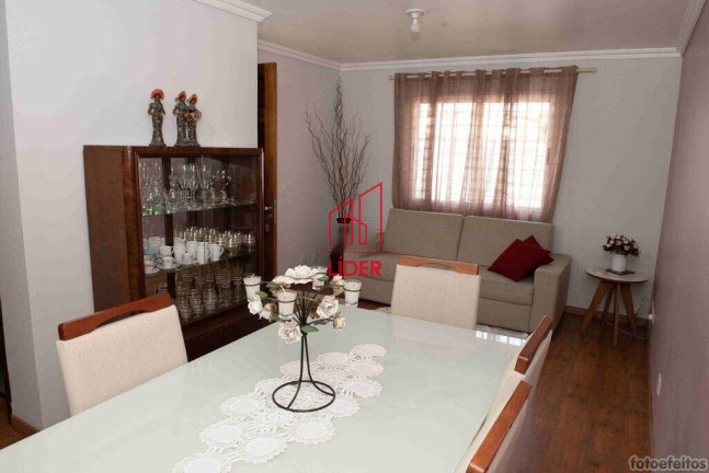 Imagem Sobrado com 3 Quartos à Venda, 117 m² em Uberaba - Curitiba