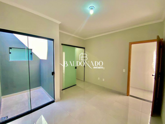 Imagem Casa com 3 Quartos à Venda, 125 m² em Centro - Extrema Imagem Casa com 3 Quartos à Venda, 125 m² em Centro - Extrema