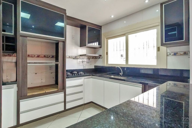 Imagem Casa de Condomínio com 3 Quartos à Venda, 171 m² em Aberta Dos Morros - Porto Alegre