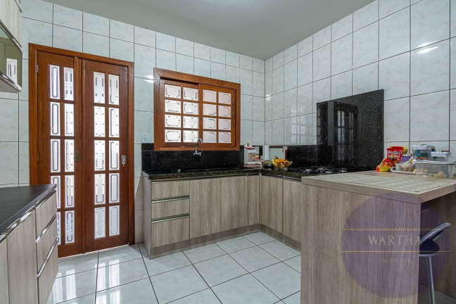 Imagem Casa com 4 Quartos à Venda, em Vila Imbuí - Cachoeirinha Imagem Casa com 4 Quartos à Venda, em Vila Imbuí - Cachoeirinha