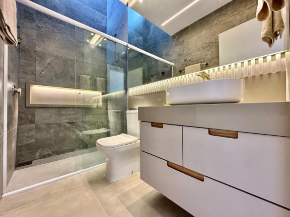Imagem Casa com 5 Quartos à Venda, 380 m² em Capão Novo - Capao Da Canoa Imagem Casa com 5 Quartos à Venda, 380 m² em Capão Novo - Capao Da Canoa