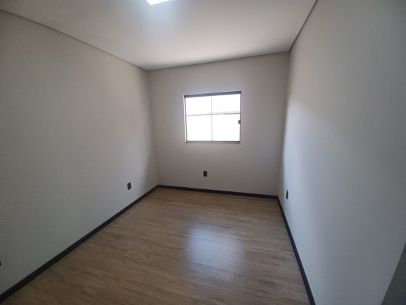 Imagem Casa com 3 Quartos à Venda, 128 m² em Jardim M Da Gloria - Araçoiaba Da Serra Imagem Casa com 3 Quartos à Venda, 128 m² em Jardim M Da Gloria - Araçoiaba Da Serra