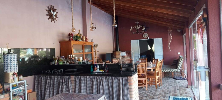 Imagem Chácara com 4 Quartos à Venda, 300 m² em Bom Retiro - Bragança Paulista Imagem Chácara com 4 Quartos à Venda, 300 m² em Bom Retiro - Bragança Paulista