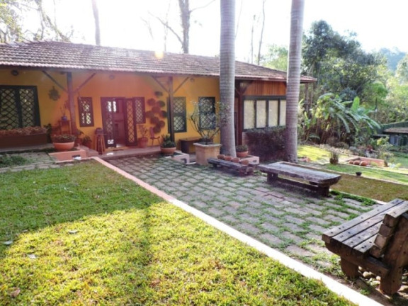Imagem Casa com 2 Quartos à Venda, 338 m² em Vila Santo Antônio - Cotia Imagem Casa com 2 Quartos à Venda, 338 m² em Vila Santo Antônio - Cotia