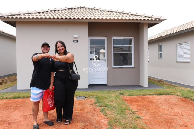Imagem Casa com 2 Quartos à Venda, 45 m² em Sítios De Recreio Santa Rosa (padre Nóbrega) - Marília Imagem Casa com 2 Quartos à Venda, 45 m² em Sítios De Recreio Santa Rosa (padre Nóbrega) - Marília