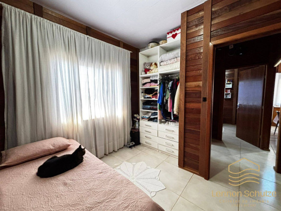 Imagem Casa com 3 Quartos à Venda, 152 m² em Pinheiros - Balneário Barra Do Sul Imagem Casa com 3 Quartos à Venda, 152 m² em Pinheiros - Balneário Barra Do Sul