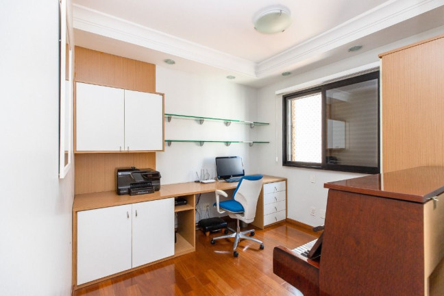 Imagem Apartamento com 3 Quartos à Venda, 161 m² em Moema - São Paulo