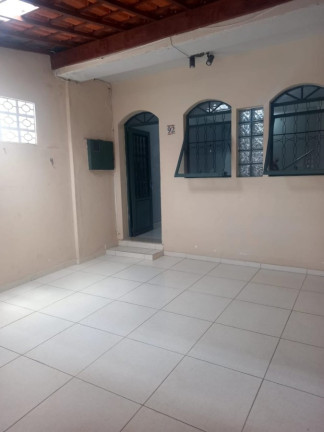Casa com 2 Quartos à Venda, 148 m² em Centro - Taubaté