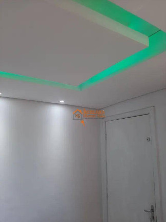 Imagem Apartamento com 2 Quartos à Venda, 42 m² em água Chata - Guarulhos