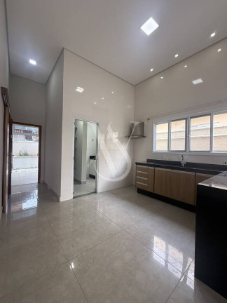 Imagem Casa com 2 Quartos para Alugar, 300 m² em Jardim Primavera - Itupeva