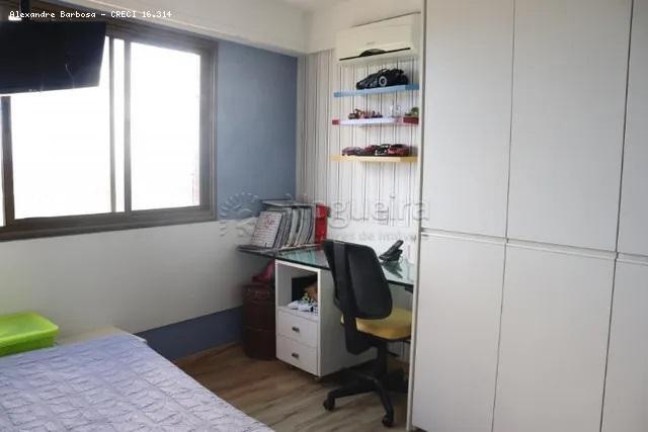 Foto do imóvel Apartamento com 4 Quartos à Venda, 201 m² em Ilha Do Retiro - Recife