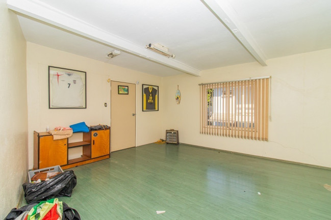 Imagem Casa com 3 Quartos à Venda, 336 m² em São Sebastião - Porto Alegre
