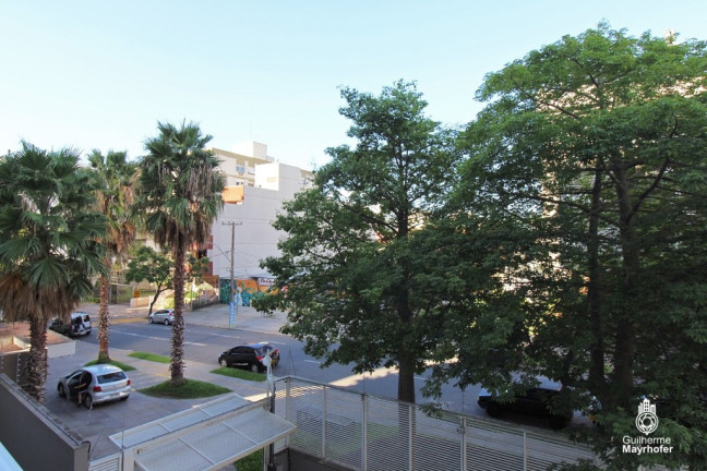 Imagem Apartamento com 3 Quartos à Venda, 99 m² em Menino Deus - Porto Alegre