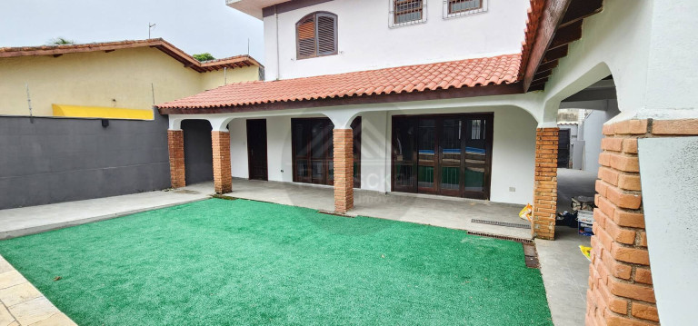 Imagem Casa com 3 Quartos à Venda, 325 m² em Mosteiro - Itanhaém Imagem Casa com 3 Quartos à Venda, 325 m² em Mosteiro - Itanhaém