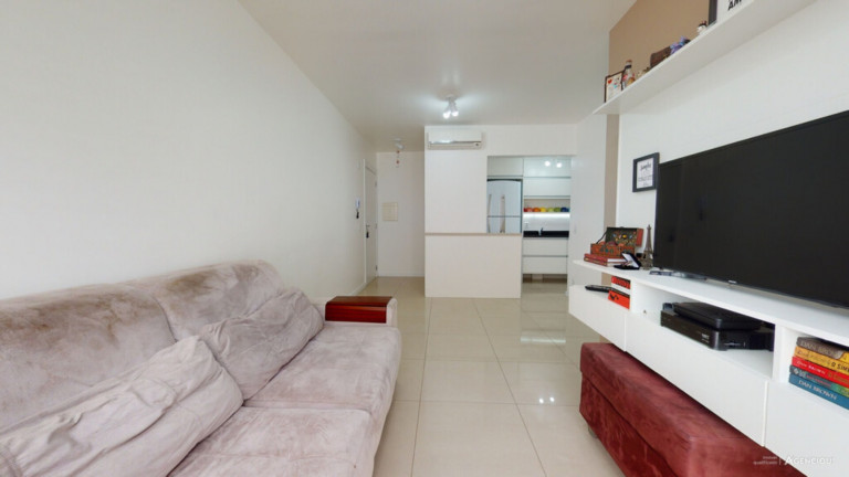 Imagem Imóvel com 2 Quartos à Venda, 58 m² em Vila Nova - Porto Alegre Imagem Imóvel com 2 Quartos à Venda, 58 m² em Vila Nova - Porto Alegre