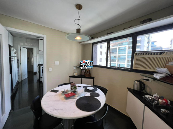 Imagem Apartamento com 4 Quartos à Venda, 220 m² em Itaim Bibi - São Paulo