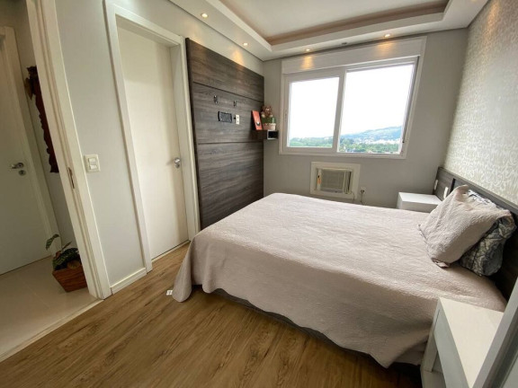 Imagem Apartamento com 3 Quartos à Venda, 72 m² em Jardim Sabará - Porto Alegre