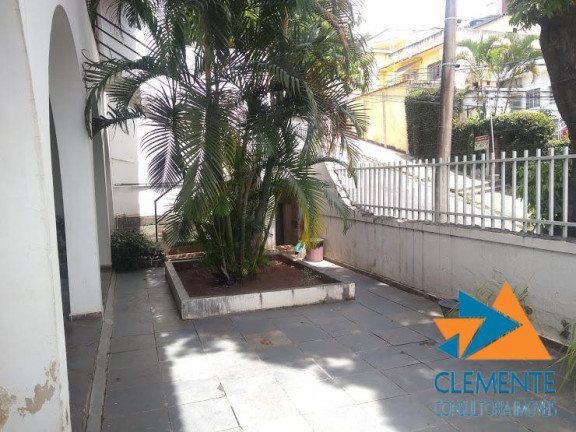 Imagem Casa com 6 Quartos à Venda, 250 m² em Santa Efigenia - Belo Horizonte