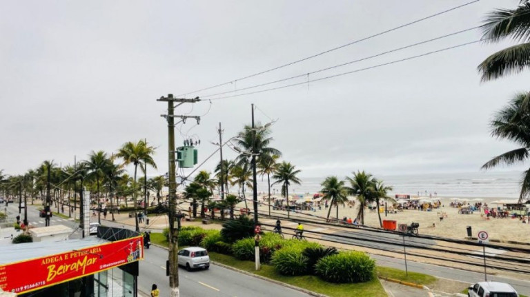 Imagem Apartamento com 2 Quartos à Venda, 75 m² em Ocian - Praia Grande