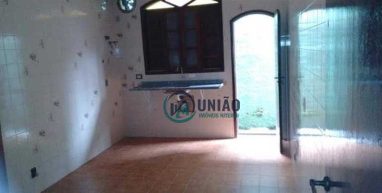 Imagem Casa com 4 Quartos à Venda, 377 m² em Itacoatiara - Niterói Imagem Casa com 4 Quartos à Venda, 377 m² em Itacoatiara - Niterói