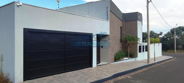Imagem Casa com 3 Quartos à Venda, 214 m² em Parque Das árvores Ii - Birigui