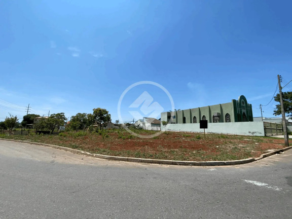 Terreno à Venda, 801 m² em Residencial Canadá - Goiânia