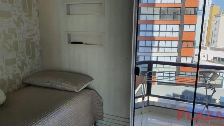 Imagem Apartamento com 3 Quartos à Venda, 90 m² em Centro - Balneário Camboriú Imagem Apartamento com 3 Quartos à Venda, 90 m² em Centro - Balneário Camboriú