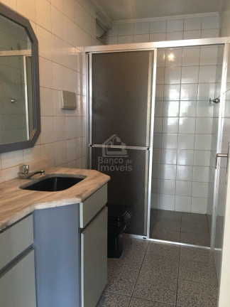 Sala Comercial à Venda, 105 m² em Centro - Santa Maria