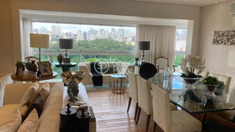 Imagem Apartamento com 3 Quartos à Venda, 350 m² em Aclimação - São Paulo Imagem Apartamento com 3 Quartos à Venda, 350 m² em Aclimação - São Paulo