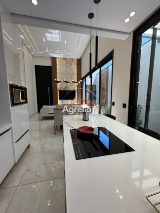 Imagem Casa com 3 Quartos à Venda, 145 m² em Jardim Veneza - Mogi Guaçu Imagem Casa com 3 Quartos à Venda, 145 m² em Jardim Veneza - Mogi Guaçu