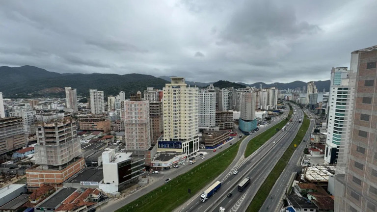 Imagem Apartamento com 3 Quartos à Venda, 138 m² em Meia Praia - Itapema