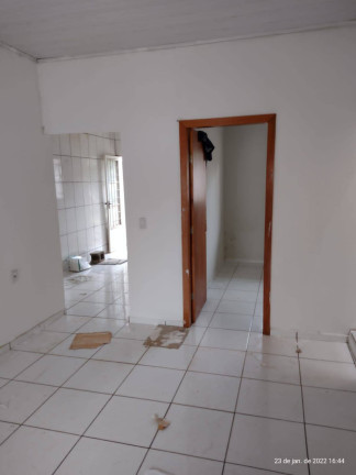 Imagem Casa com 2 Quartos à Venda, 250 m² em Várzea Grande