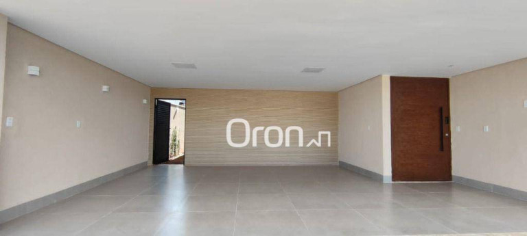 Imagem Casa com 4 Quartos à Venda, 220 m² em Residencial Goiânia Golfe Clube - Goiânia Imagem Casa com 4 Quartos à Venda, 220 m² em Residencial Goiânia Golfe Clube - Goiânia