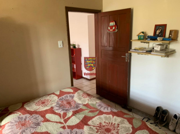 Imagem Casa com 3 Quartos à Venda, em Balneário - Florianópolis Imagem Casa com 3 Quartos à Venda, em Balneário - Florianópolis