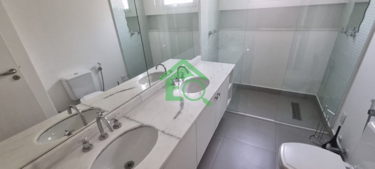 Imagem Apartamento com 3 Quartos à Venda, 195 m² em Vila Sofia - São Paulo Imagem Apartamento com 3 Quartos à Venda, 195 m² em Vila Sofia - São Paulo