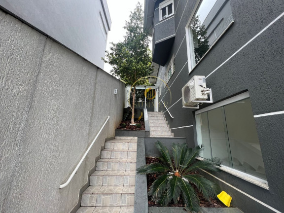 Imagem Casa com 3 Quartos à Venda, 300 m² em Jardim Imperial - Arujá