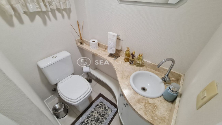 Imagem Apartamento com 3 Quartos à Venda, 250 m² em Centro - Balneário Camboriú Imagem Apartamento com 3 Quartos à Venda, 250 m² em Centro - Balneário Camboriú