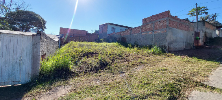 Imagem Terreno à Venda, 200 m² em Conjunto Habitacional Monsenhor Francisco Gorski - Campo Largo Imagem Terreno à Venda, 200 m² em Conjunto Habitacional Monsenhor Francisco Gorski - Campo Largo