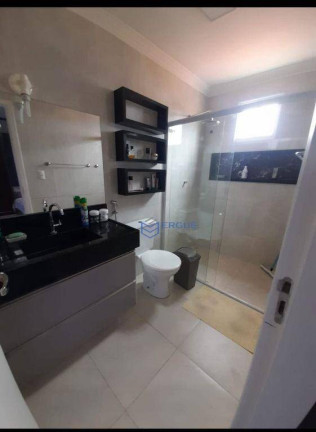 Imagem Casa com 3 Quartos à Venda, 400 m² em Icaraí - Caucaia Imagem Casa com 3 Quartos à Venda, 400 m² em Icaraí - Caucaia