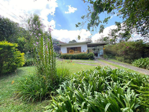 Imagem Casa com 3 Quartos à Venda, 139 m² em Granja Guarani - Teresópolis