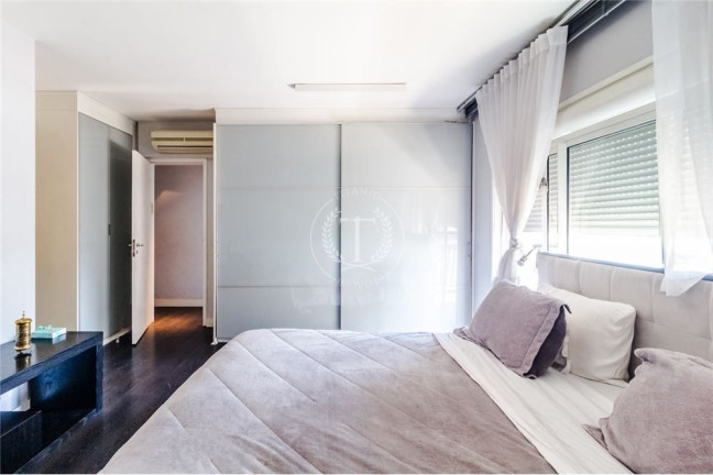 Imagem Apartamento com 4 Quartos à Venda, 234 m² em Vila Nova Conceição - São Paulo
